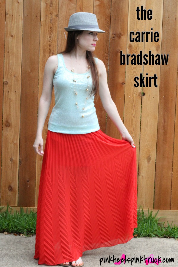 Get your own Carrie Bradshaw Skirt from KikiLaRue.com!! #carriebradshaw #fashion #skirt #sexinthecity #sjp